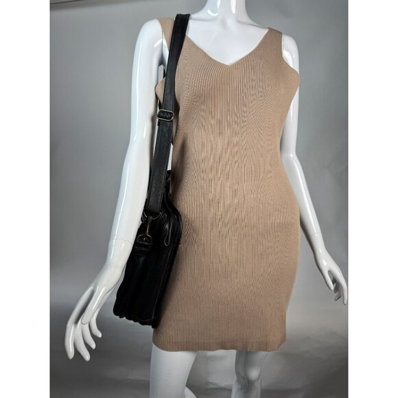 Monarch Black Leather Look Business Briefcase With Multiple Zippered Pockets & A - Picture 12 of 16